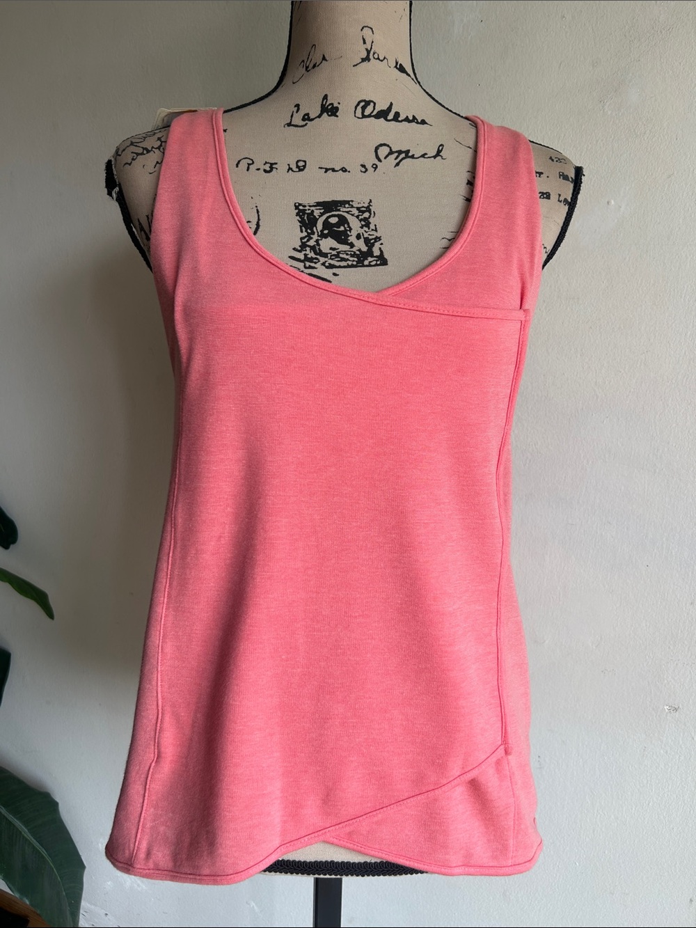 Horny Toad Coral Athletic Racerback Top Size Medium NWT